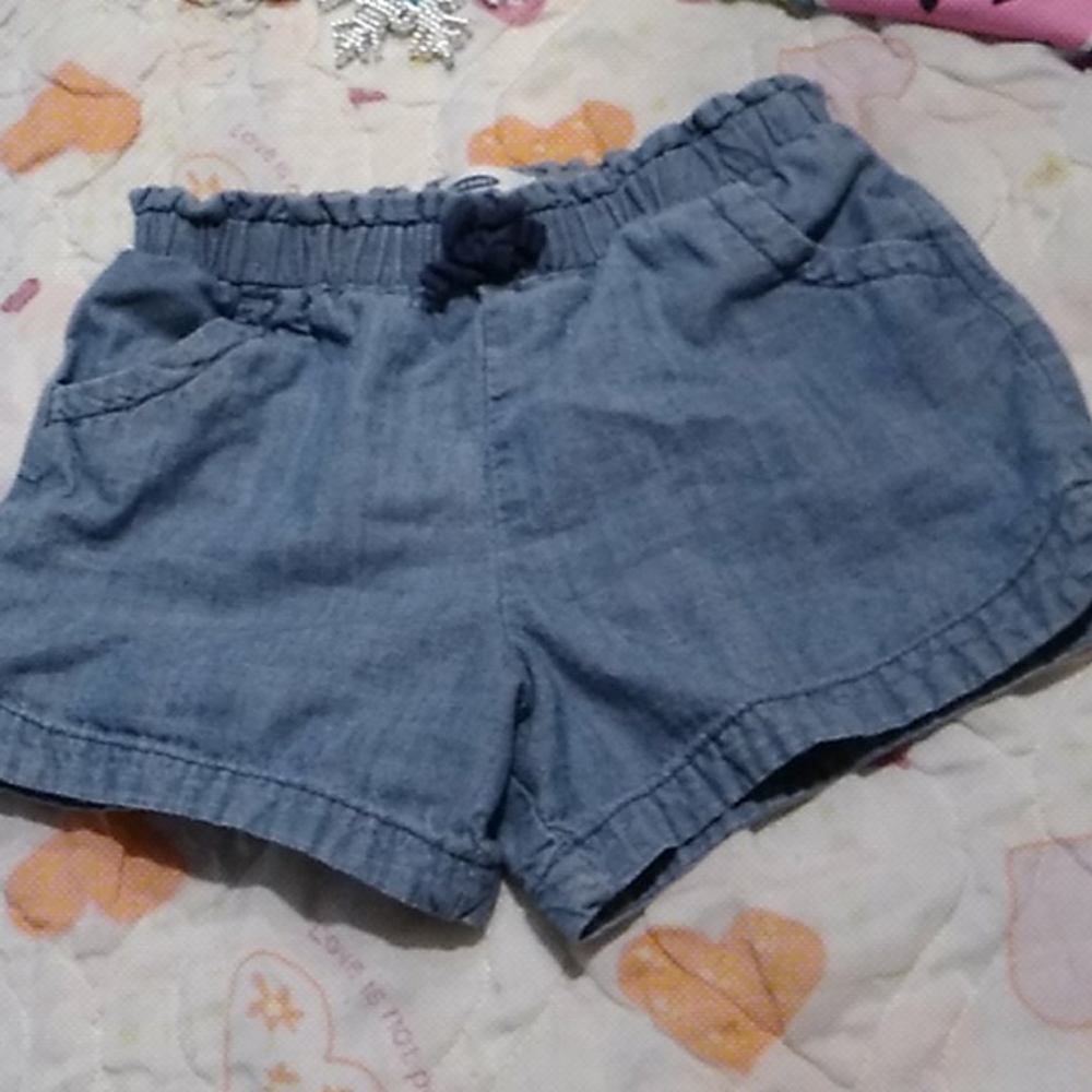 Girls shorts - Picture 3 of 3